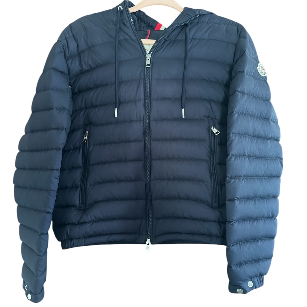 Moncler Longue Saison Mens Dark Navy Blue Jacket sz (2)aka M. 100%Authentic.